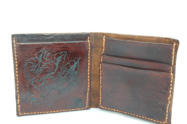 Portefeuille Cuir Gravé Aigle Crâne – Cuir Véritable Fait Main – Symbole Occulte & Rock