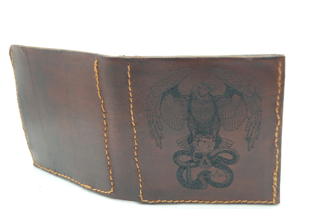 Portefeuille Cuir Gravé Aigle Crâne – Cuir Véritable Fait Main – Symbole Occulte & Rock